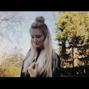 Meet your Posher, Amelia